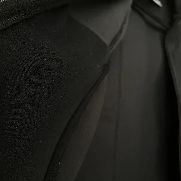 Columbia bundle, vest and beanie - Picture 7 of 12